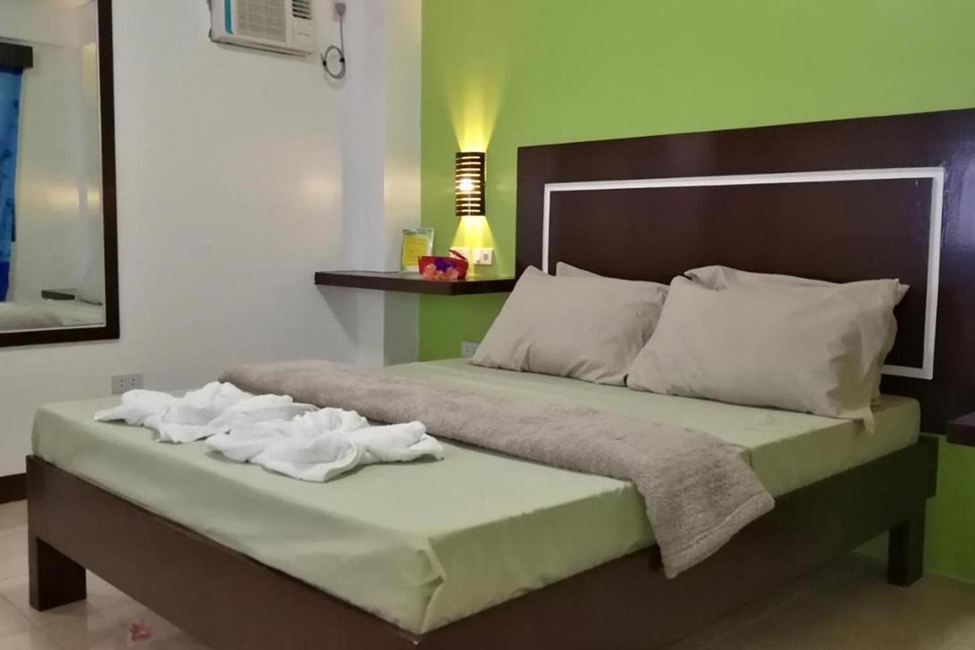 Bellevue Resort Puerto Galera Dış mekan fotoğraf