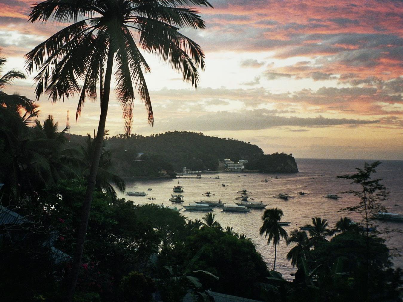 Bellevue Resort Puerto Galera Dış mekan fotoğraf